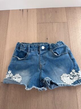 Dex light blue denim shorts adjustable with elastic with white lace size 10 kids
